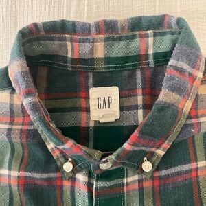 GAP Men's Multicolor Plaid Button-Down Shirt